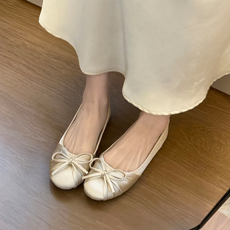 Women'S Shoes For Flat Feet - 2026年新作 蝶結び サテン シャロー シングルシューズ レディース