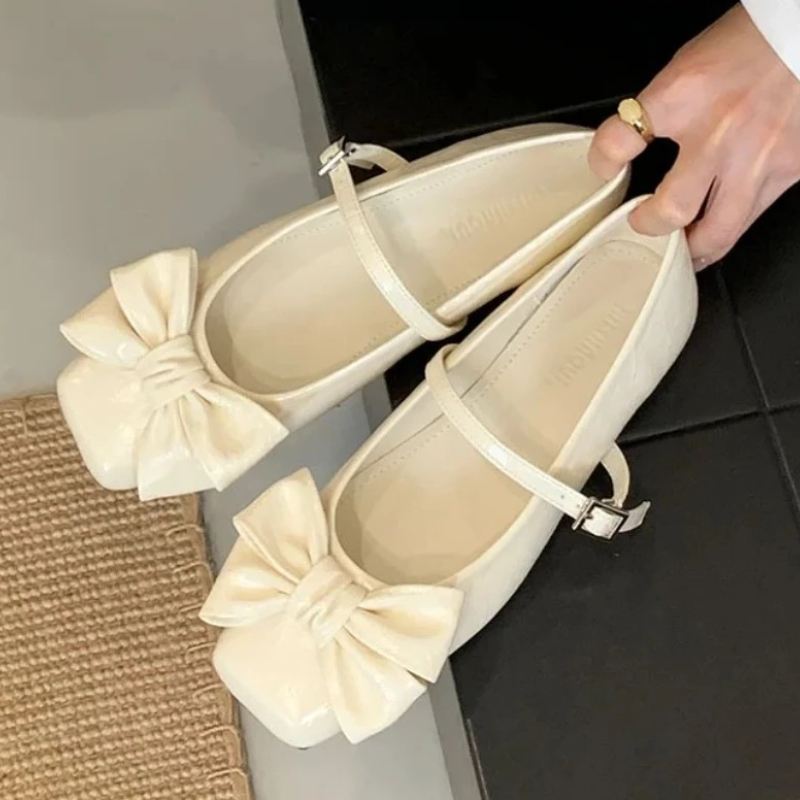 Women Shoes Brands - キュートな蝶結びスクエアトゥデザインゴールドレディースパンプス エレガントなフラットメリージェーンシューズ レディースロリータスタイルローヒールドレスヒール