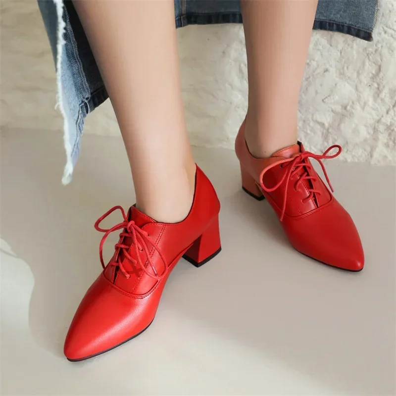 赤い英国製レディースオックスフォードシューズ、カーキ、黒、茶 - Oxford Lace Up Women のレビューと価格