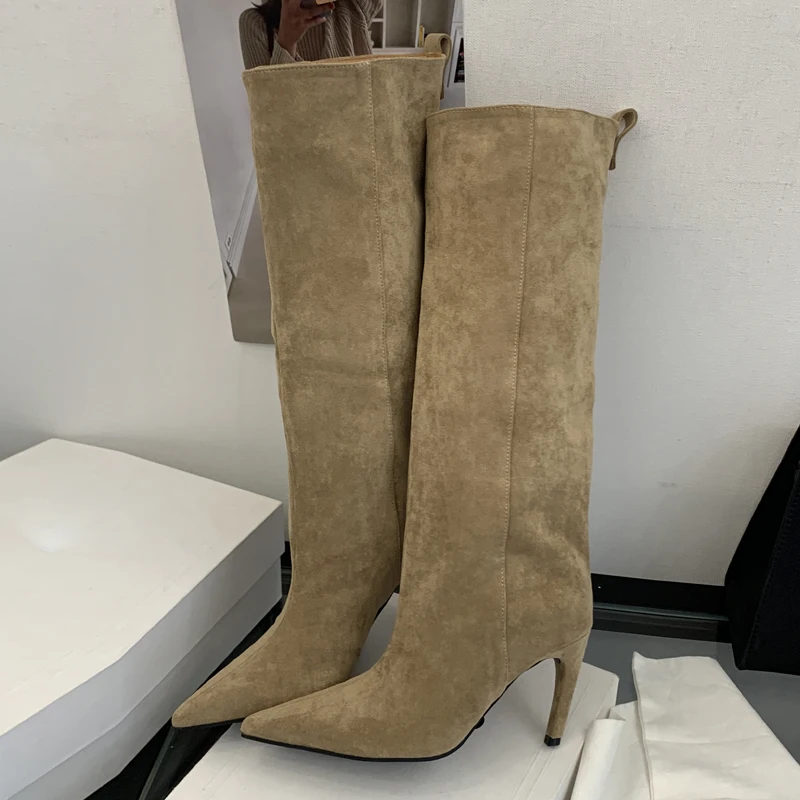 ストリートパンク ウィンターヴィンテージ ポインテッドトゥ  - High Knee Heel Boots のレビューと価格