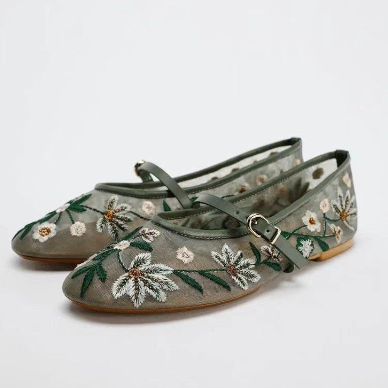 2026年秋新作レディースシューズ　花柄刺繍メッシュバレエフ - Ballet Flat Women のレビューと価格