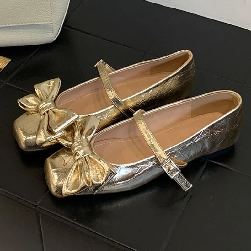 キュートな蝶結びスクエアトゥデザインゴールドレディースパンプ - Women Shoes Brands のレビューと価格