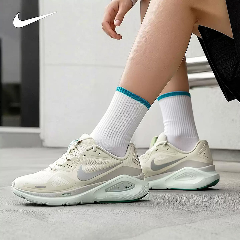 ナイキ レディース ランニングシューズ STRUCTURE2 - Women'S Shoes Nike Jordan のレビューと価格