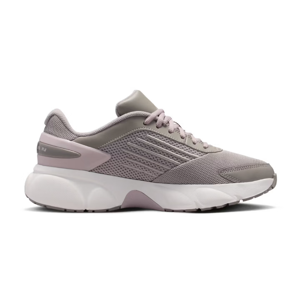 ナイキ ジョーダン TRUNNER FLOW: 快適で多用途 - Women'S Shoes Nike Jordan のレビューと価格