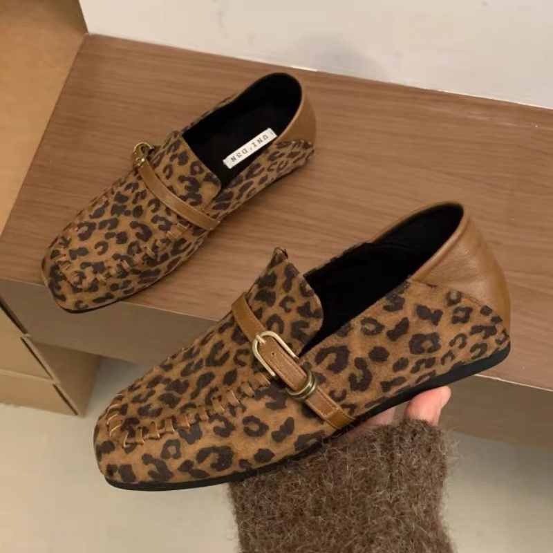 エレガントなスエードスクエアトゥフラットシューズ女性ベルトバ - Women Shoes Brands のレビューと価格